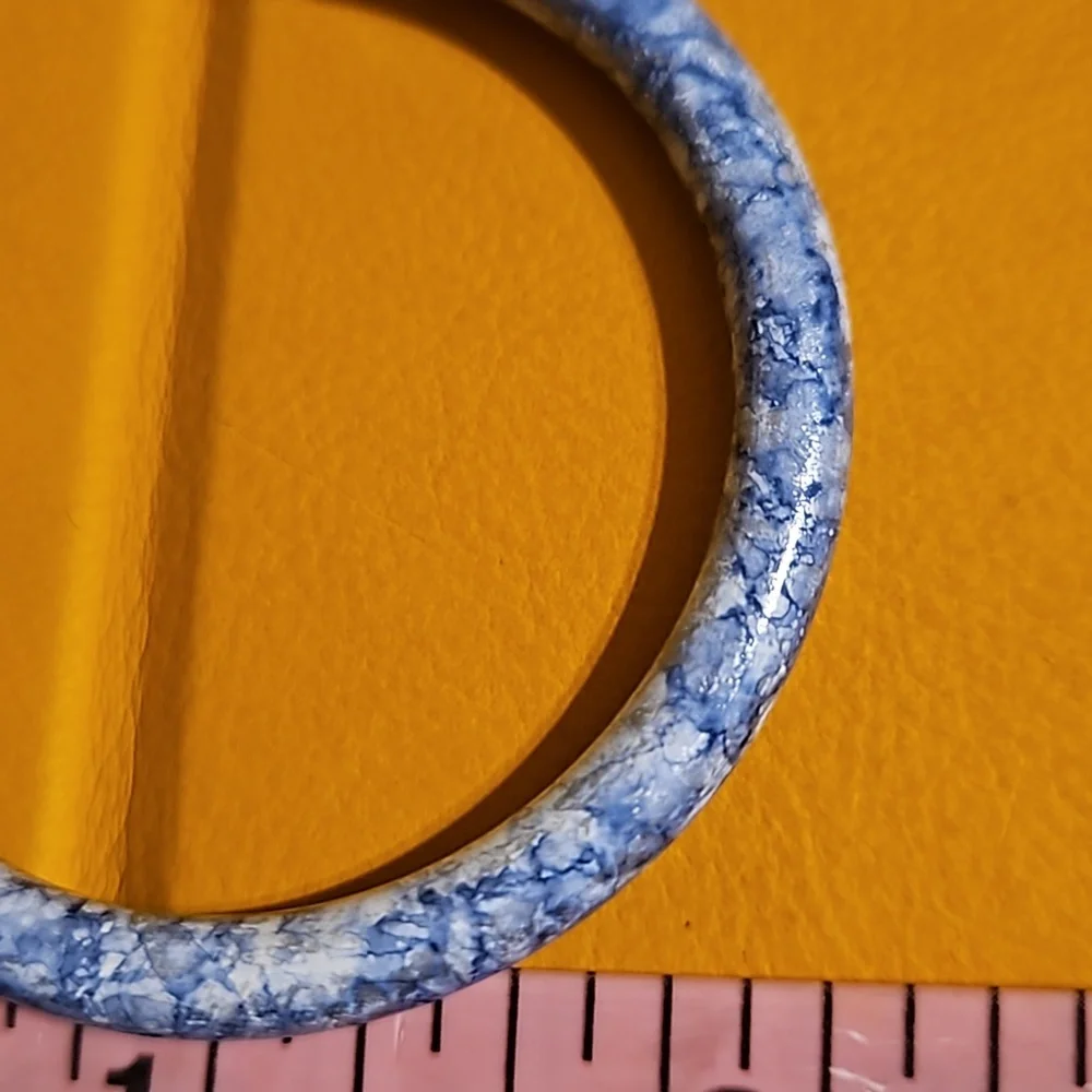 Blue Denim Color Hoop Earrings 💙 Pretty - Picture 2 of 4